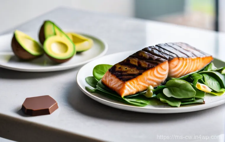 저탄수화물 다이어트를 위한 스트레스 관리 - A dynamic split image focusing on personal wellness and energy. On the left side, a young Malaysian ...